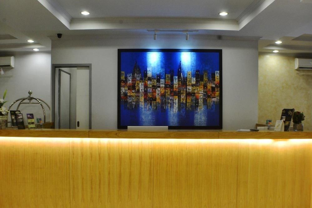 Maven Fatmawati Hotel Jakarta Exterior photo